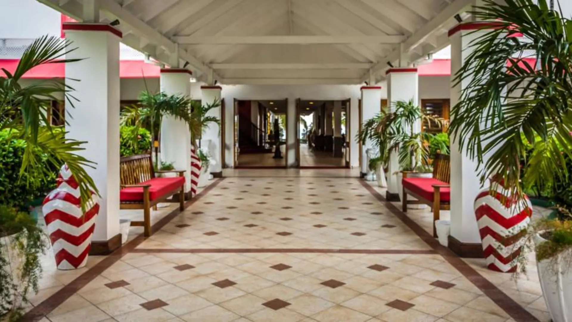Grand Decameron Montego Beach, A Trademark All-Inclusive Resort Montego Bay