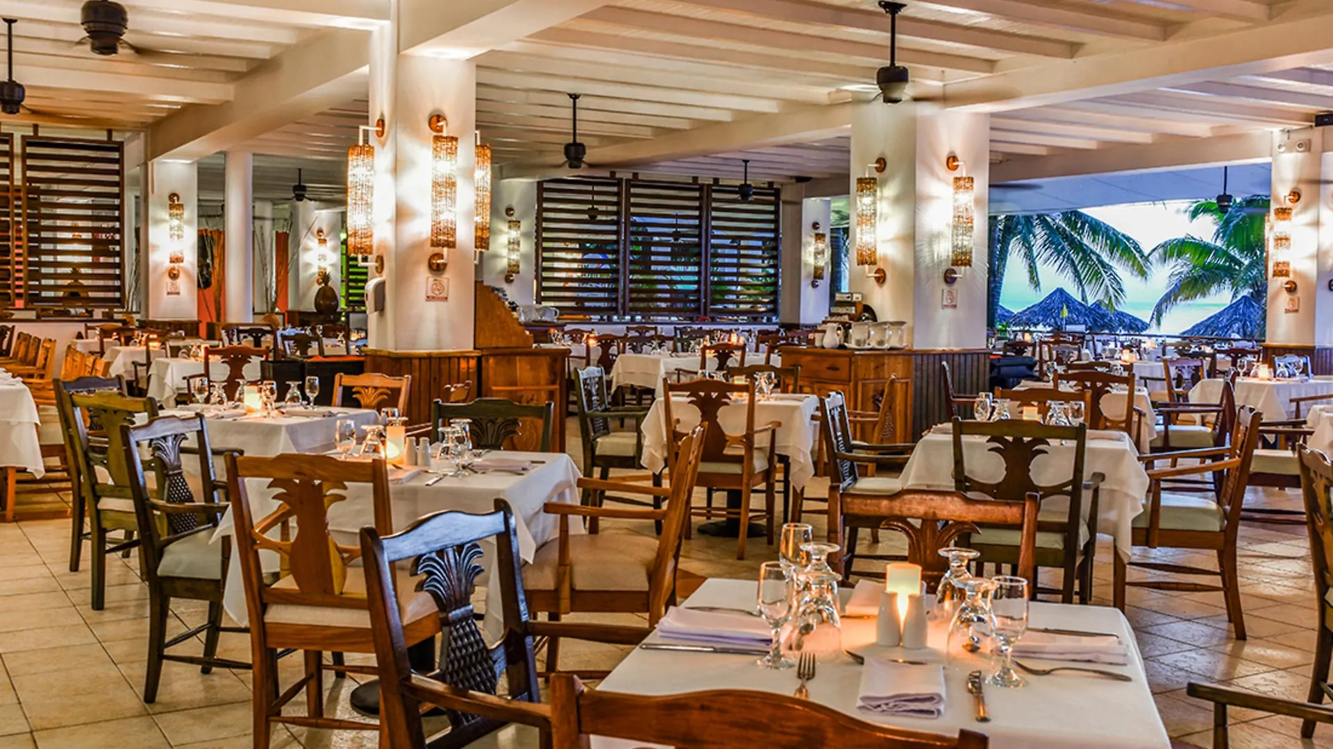Grand Decameron Montego Beach, A Trademark All-Inclusive Resort Montego Bay 3*,
