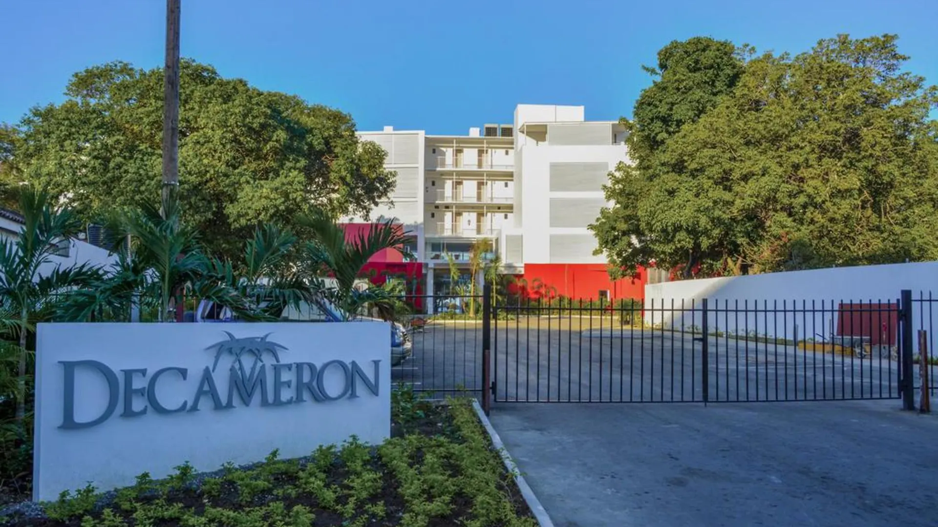 Grand Decameron Montego Beach, A Trademark All-Inclusive Resort Montego Bay