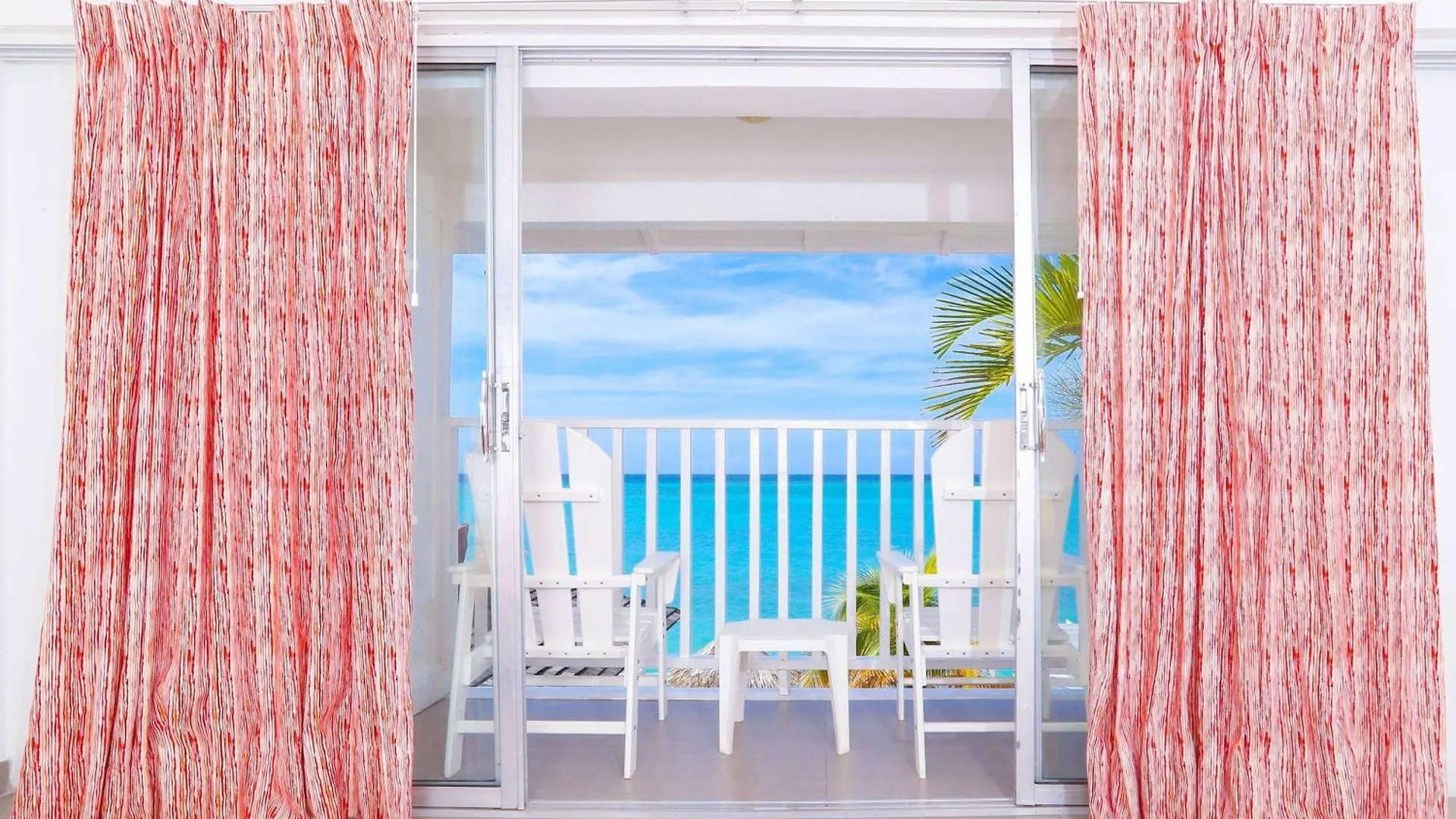 Grand Decameron Montego Beach, A Trademark All-Inclusive Resort Montego Bay